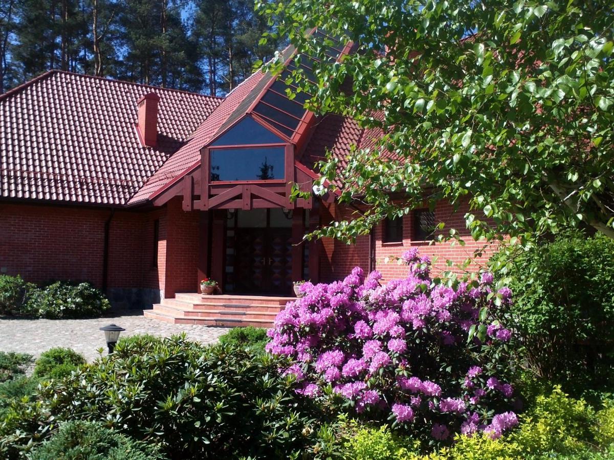 Gosciniec Kipnick Villa Szczytno  Exterior foto